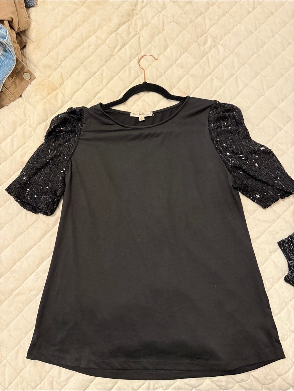 Altar'd State Black Sequin Puff Sleeve Tee